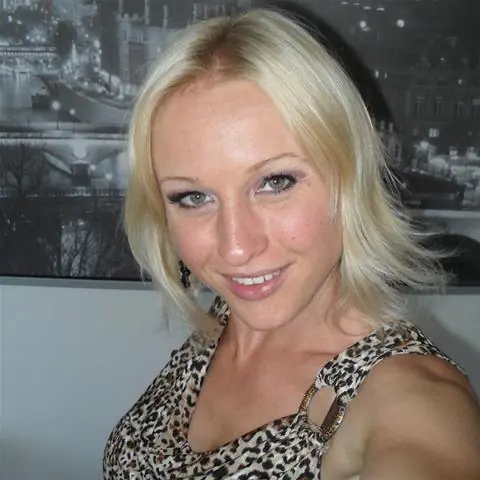 2Fabiola image 1